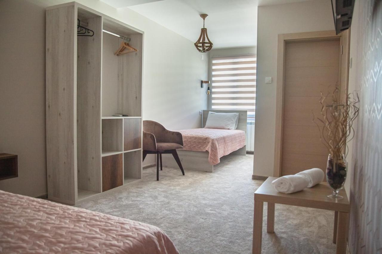 Mehana Apartmani Лесковац Экстерьер фото