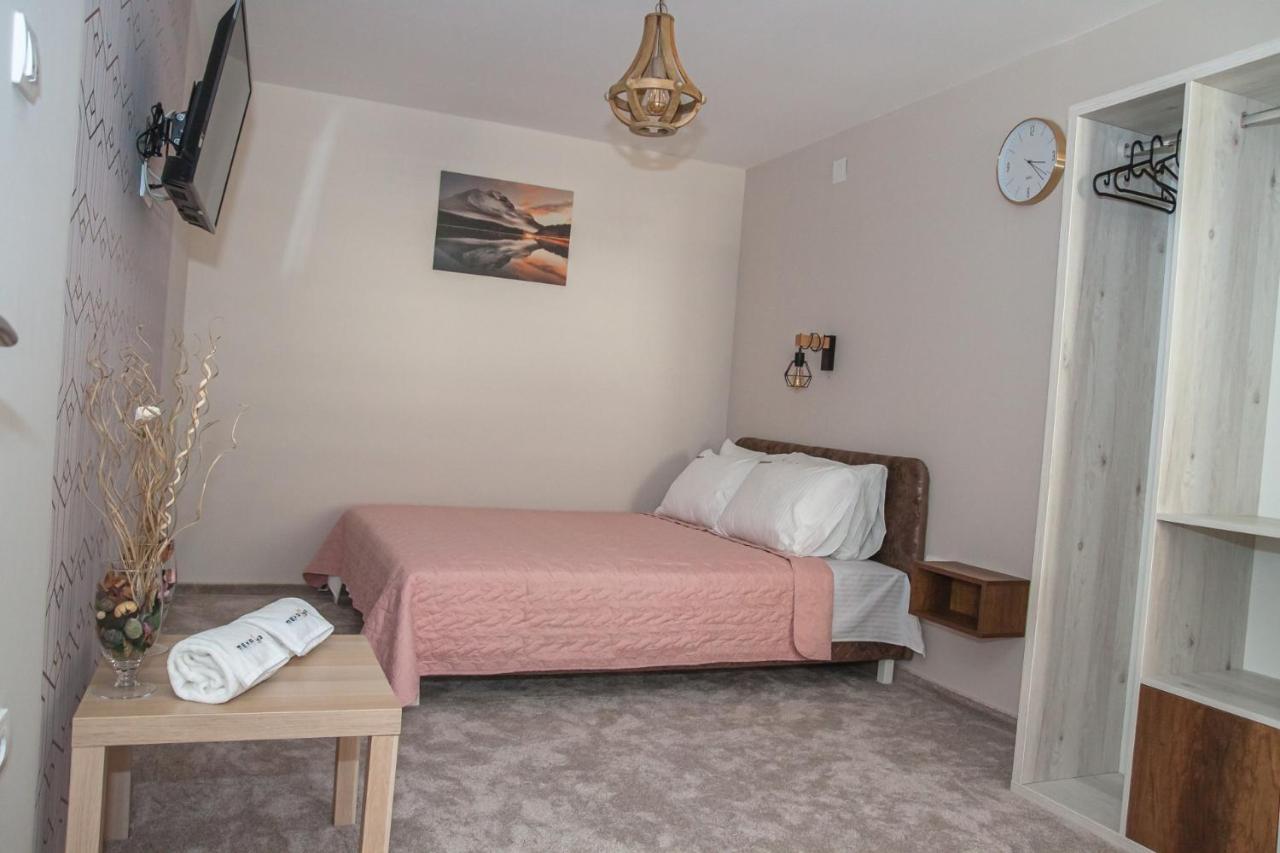 Mehana Apartmani Лесковац Экстерьер фото