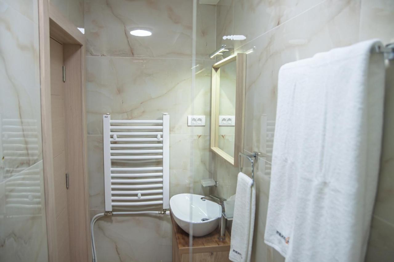 Mehana Apartmani Лесковац Экстерьер фото